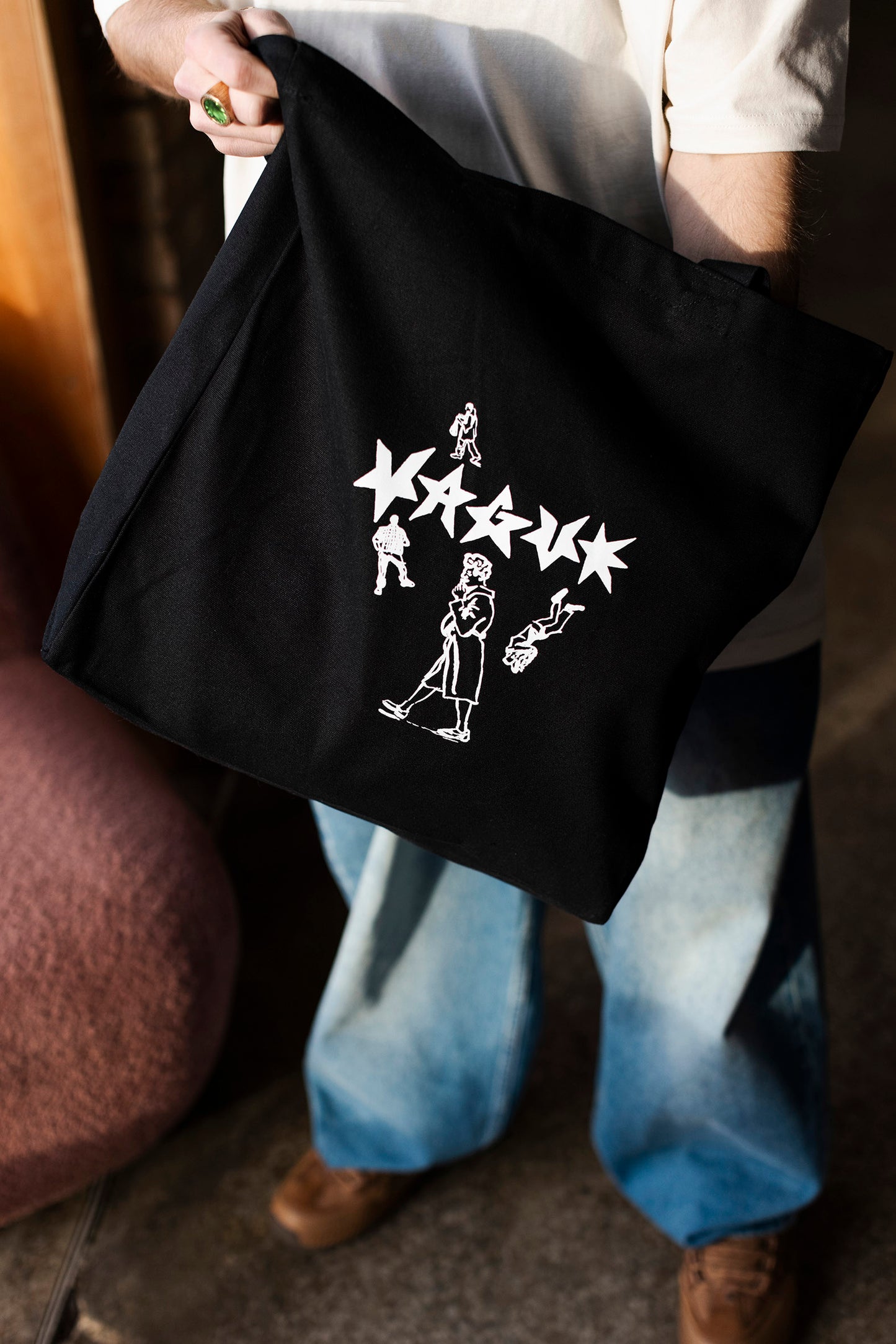 Vague - Ollie MacDonald Oulds - Black Tote Bag