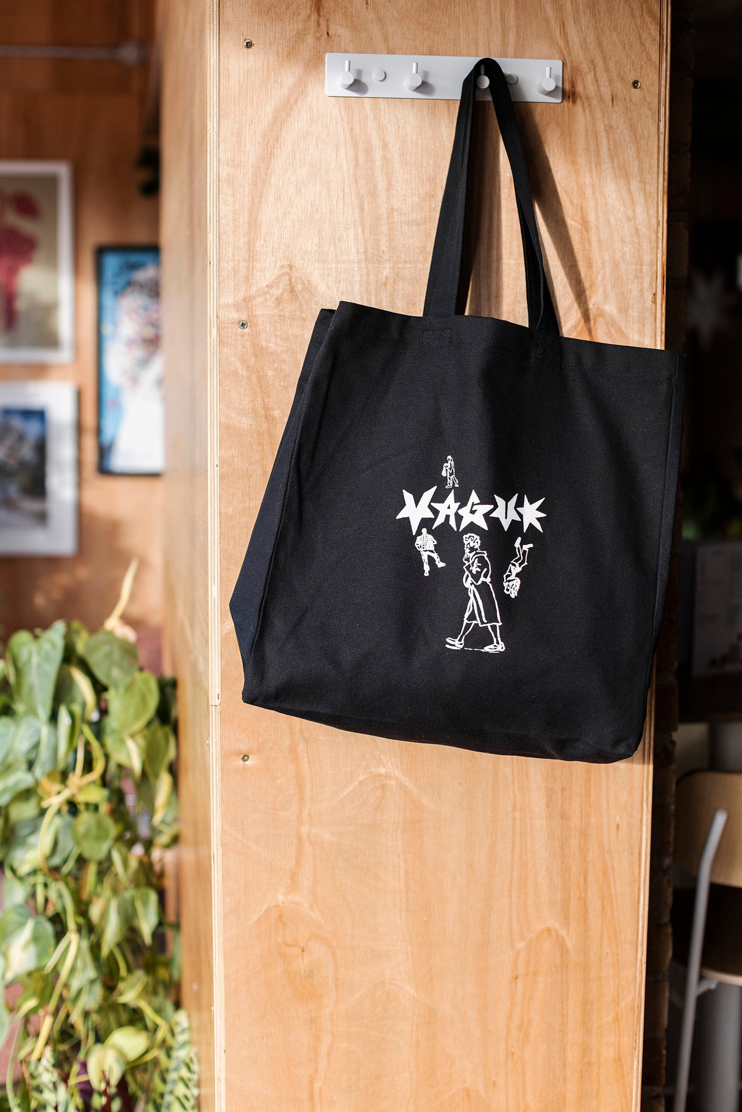 Vague - Ollie MacDonald Oulds - Black Tote Bag