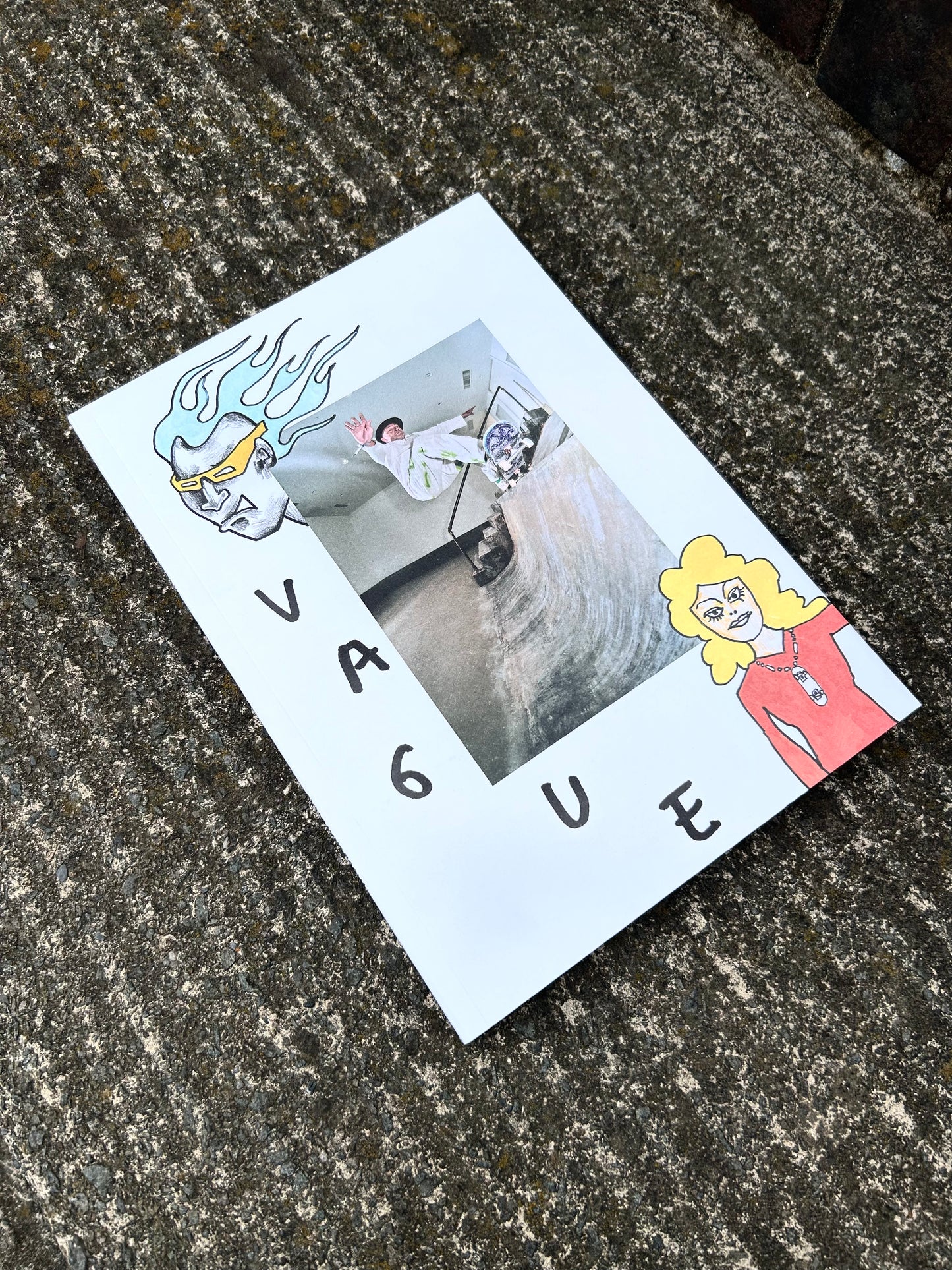 Vague Issue 52
